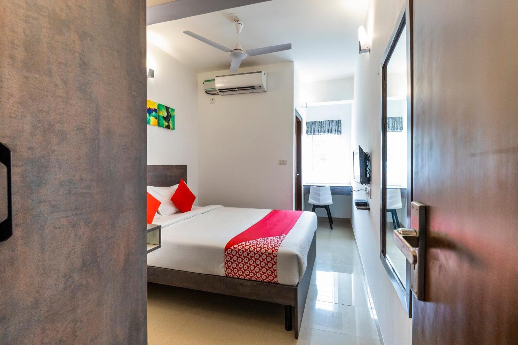 Capital O 63711 Chetana Clove Bangalore Esterno foto